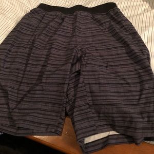 men’s lululemon shorts medium